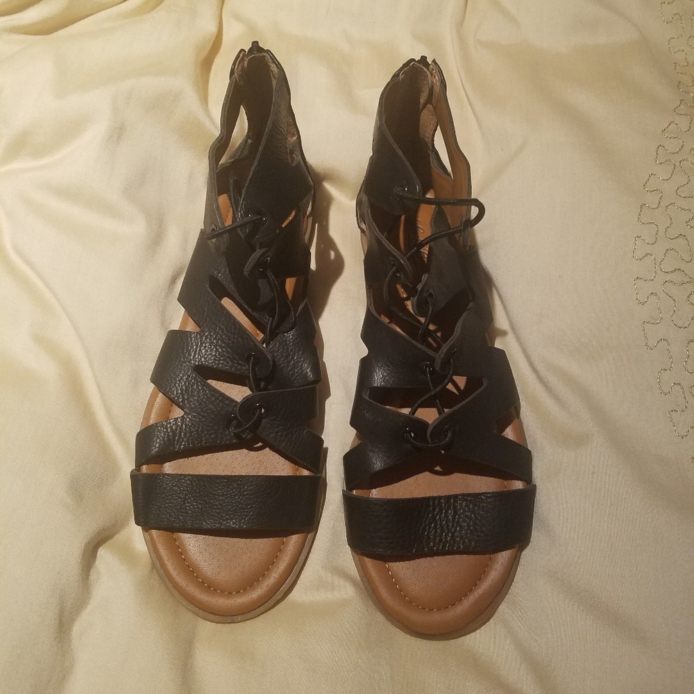 Lucky Brand Leather Sandal
